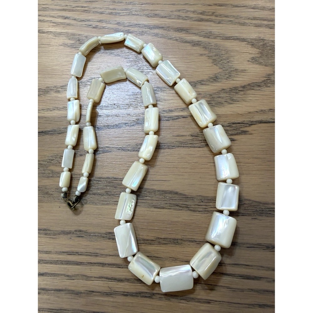 Vintage Mother of Pearl Necklace Natural Shell Rectangular Barrel Bead Cream 22"